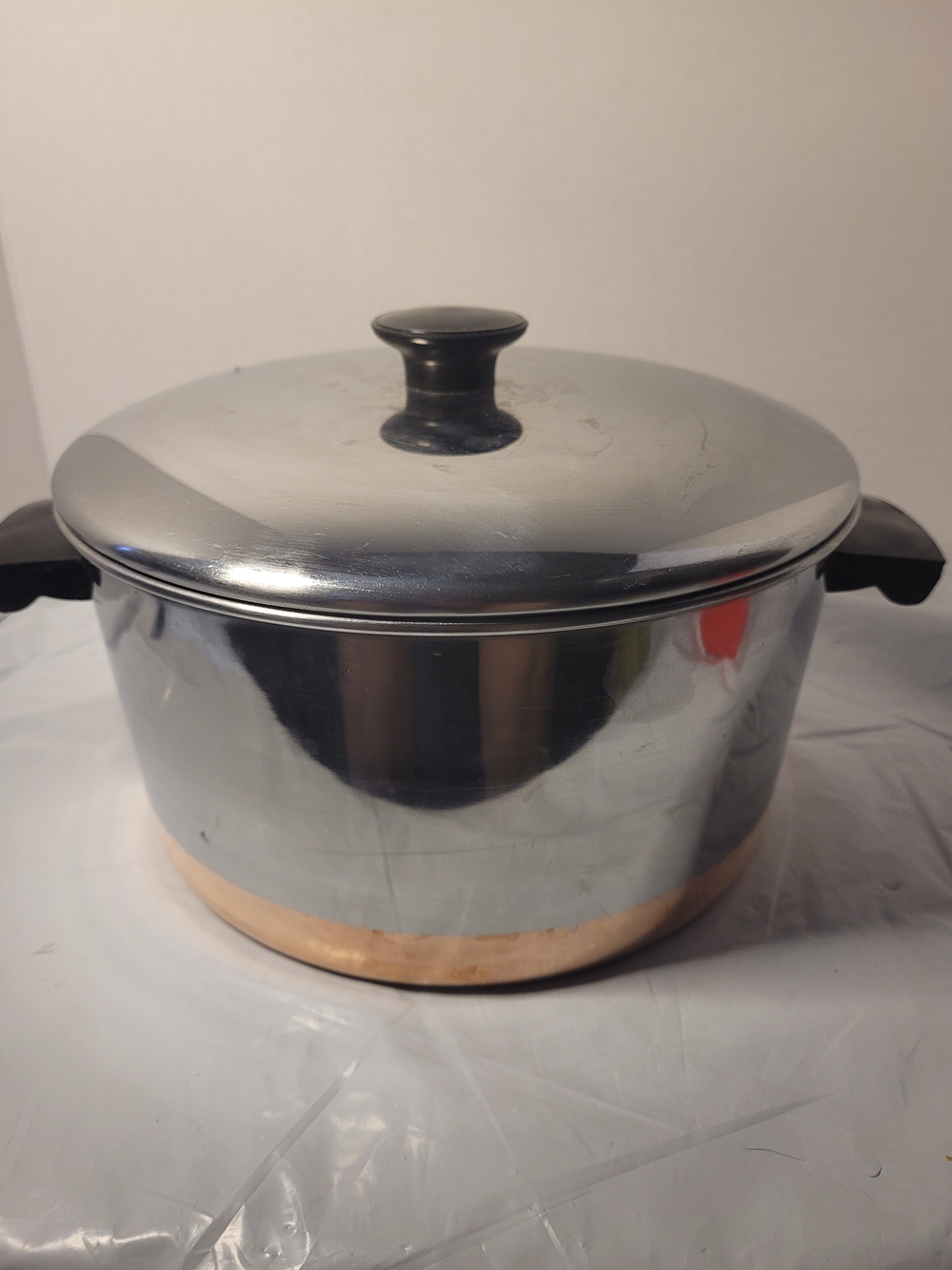 Normandy Distributors Copper Bottom Pot With Lid (V)